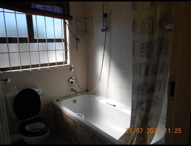 2 BEDROOM PROPERTY TO RENT IN MEER EN SEE